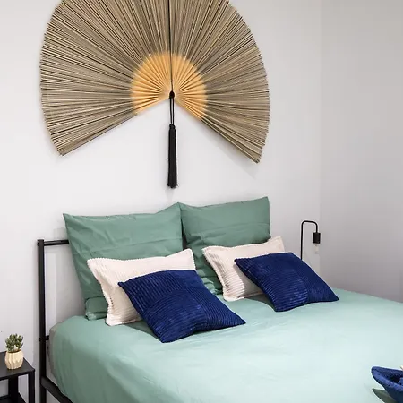 Le 13 -ideal Pros -altkirch Hypercentre -gare 10 Min A Pied -fibre Debit -38 M2 -chambre Separee -coin Salon- Cuisine Equipee- Lave-linge- Arrivee Autonome- Entree Independante- Rez-de-chaussee- Sundgau Διαμέρισμα *